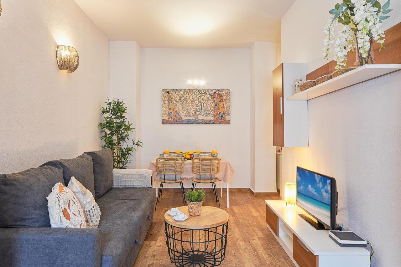 Amazing Alamos Apartment Malaga Bagian luar foto